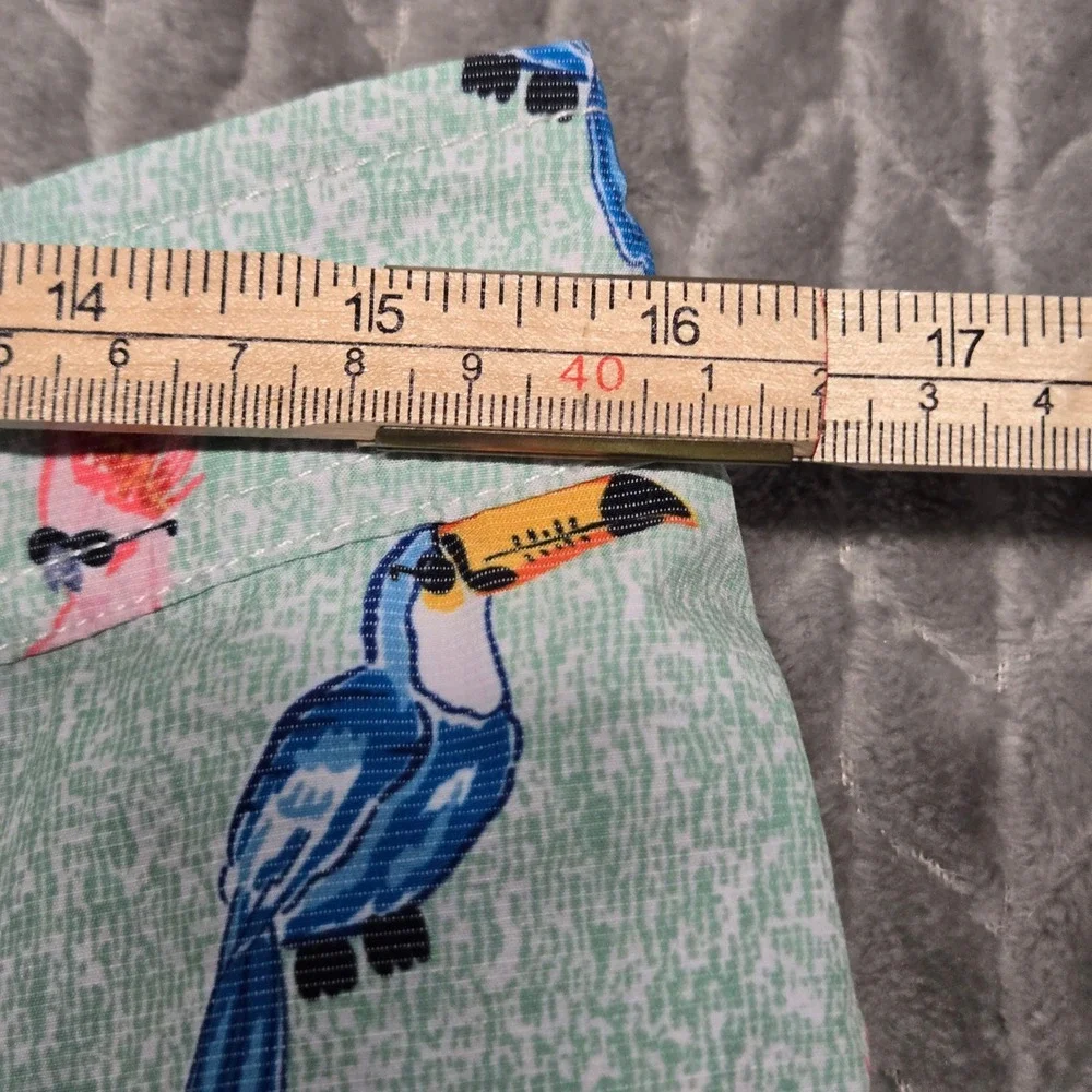 Johnnie-O Mens Tropical Bird Print Swim Trunks Mint Green Toucan Cockatoo Size M